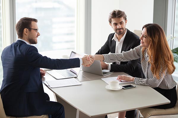 Commercial d’entreprise